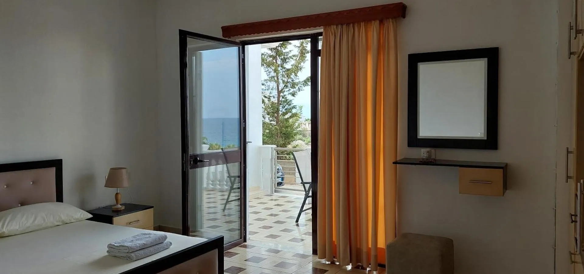 Apartment Tinka In Saranda