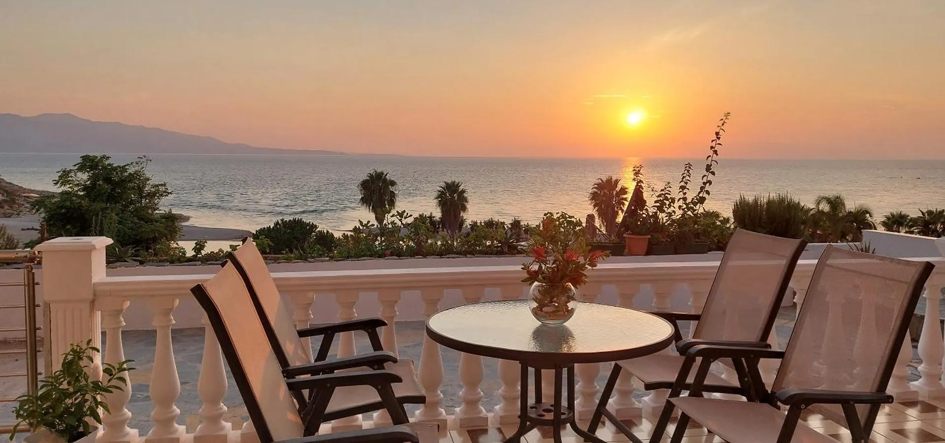 Apartment Tinka In Saranda Albania